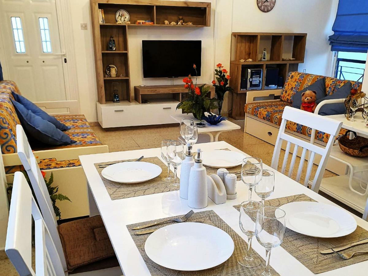 Easystay Two Bedroom Apartment Larnaca Esterno foto