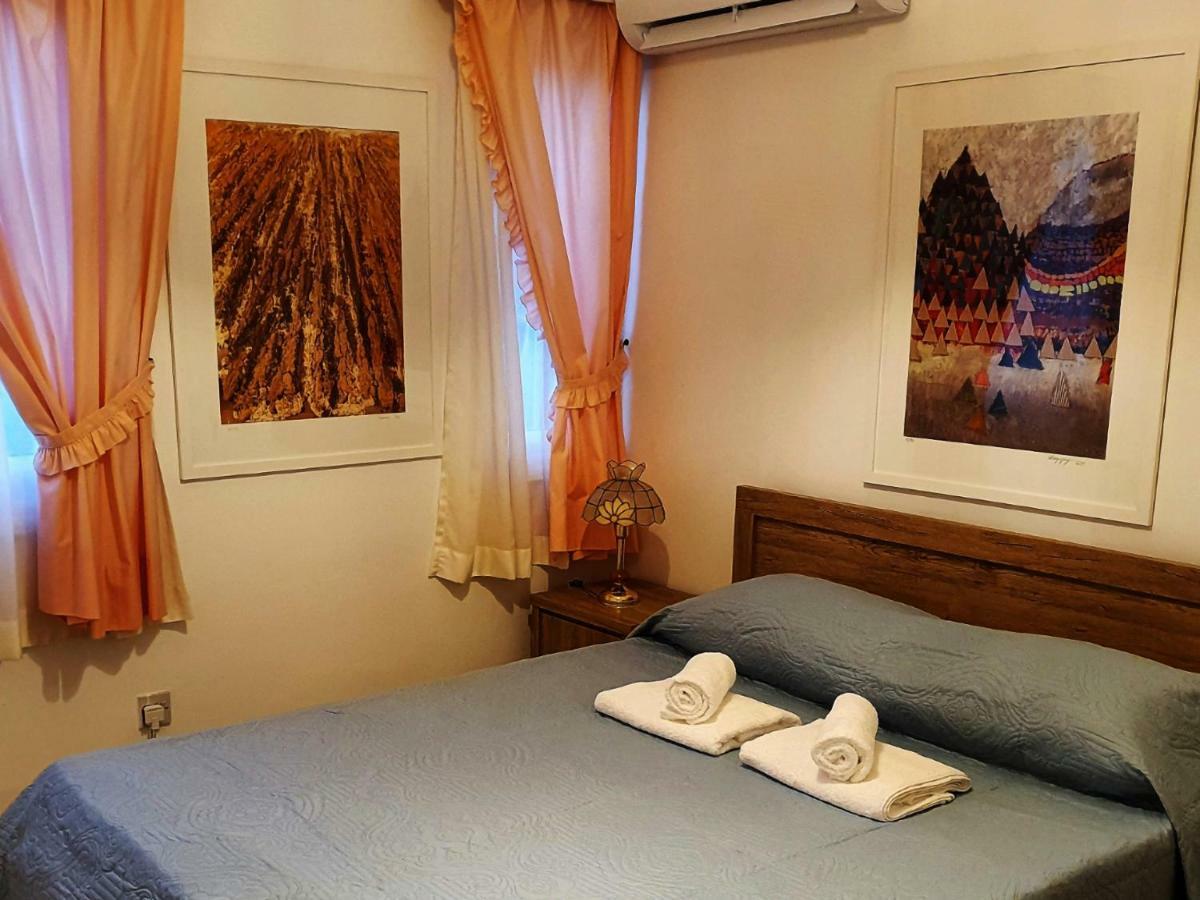 Easystay Two Bedroom Apartment Larnaca Esterno foto