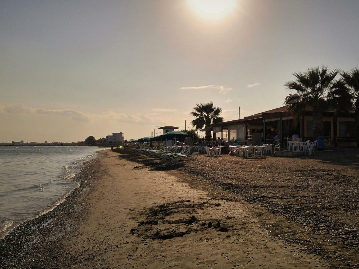 Easystay Two Bedroom Apartment Larnaca Esterno foto