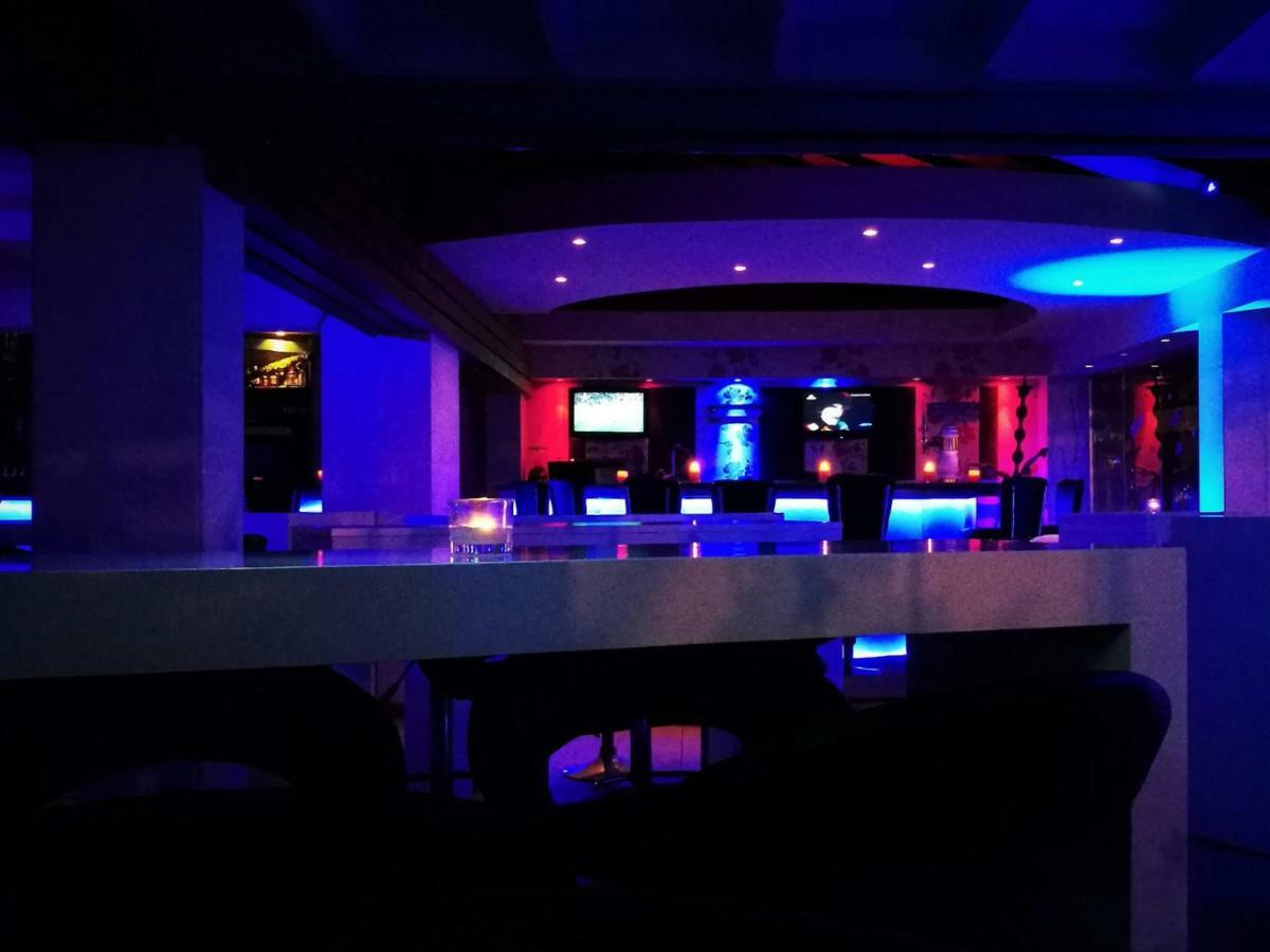 Easystay Two Bedroom Apartment Larnaca Esterno foto
