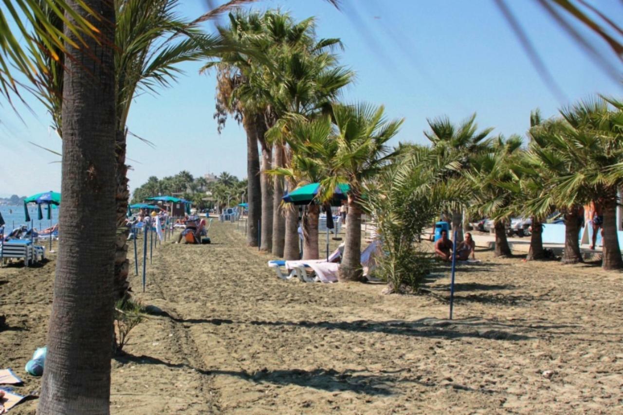 Easystay Two Bedroom Apartment Larnaca Esterno foto